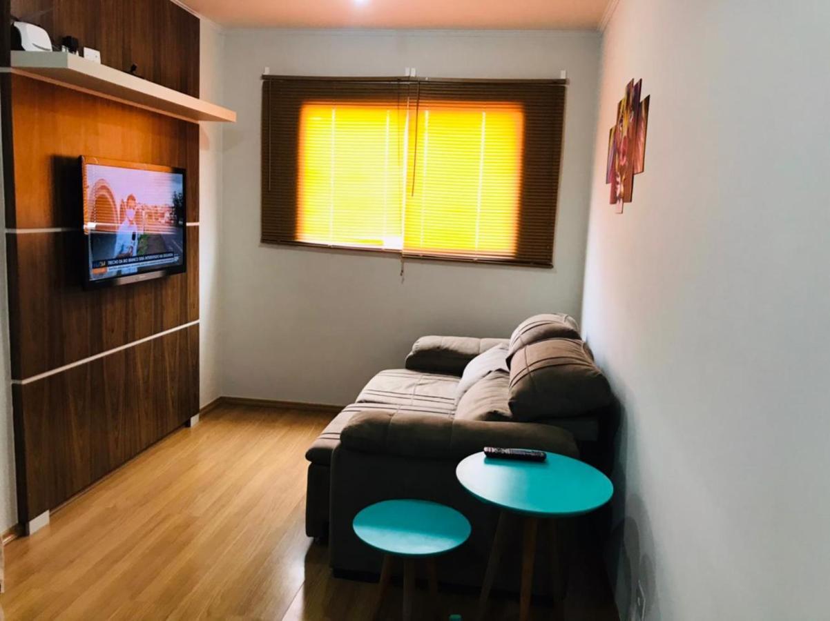 Apartamento Inteiro Com Wifi 70Mb, Ar Condicionado, Proximo Ao Estadio Do Cafe Londrina Exterior foto